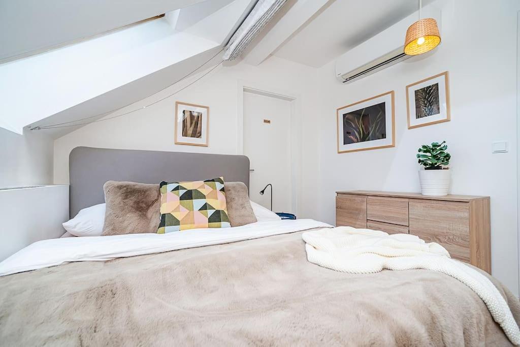 Apartment Magic With Terrace Prague