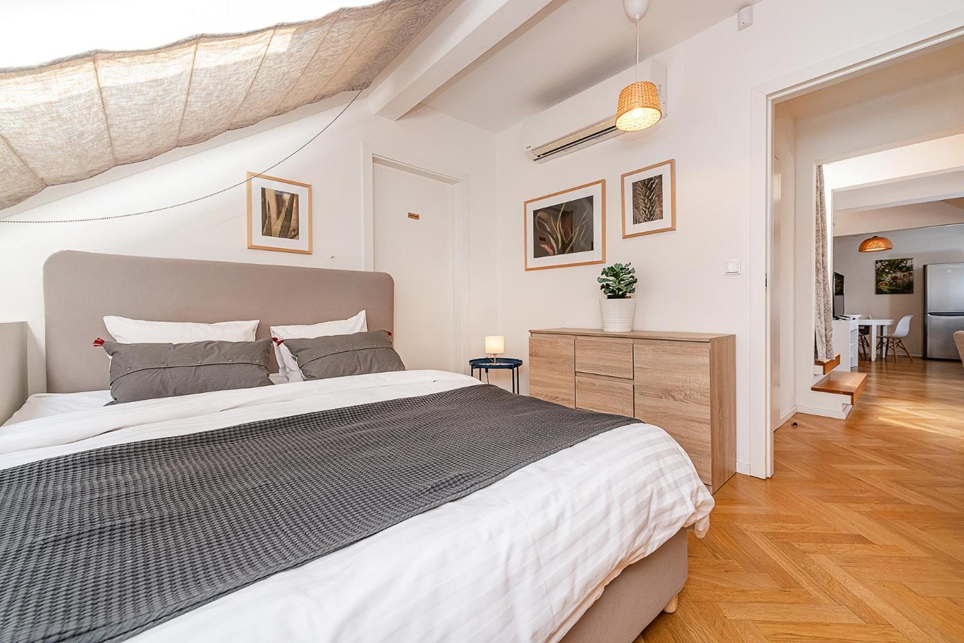 Apartment Magic With Terrace
