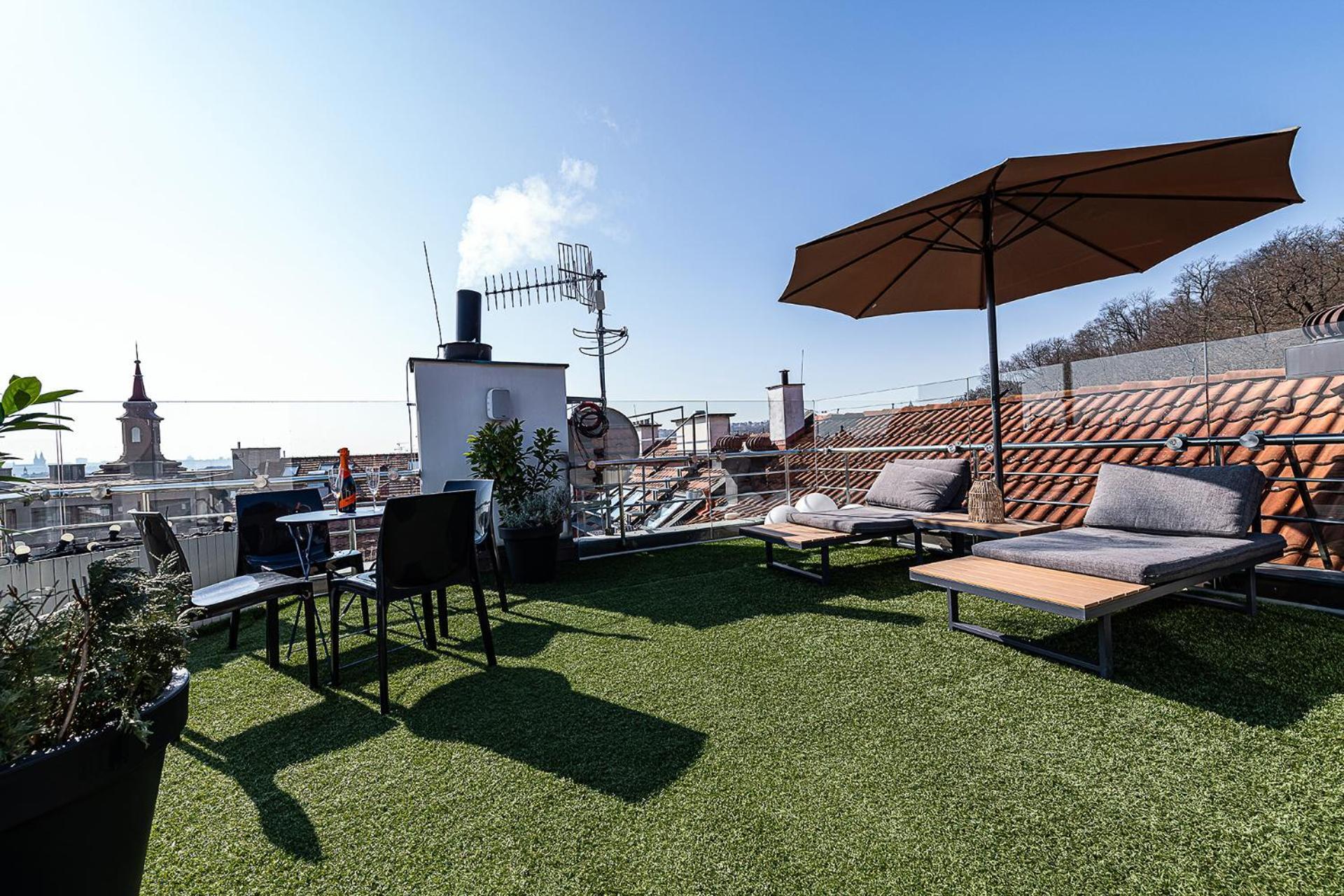 Magic With Terrace