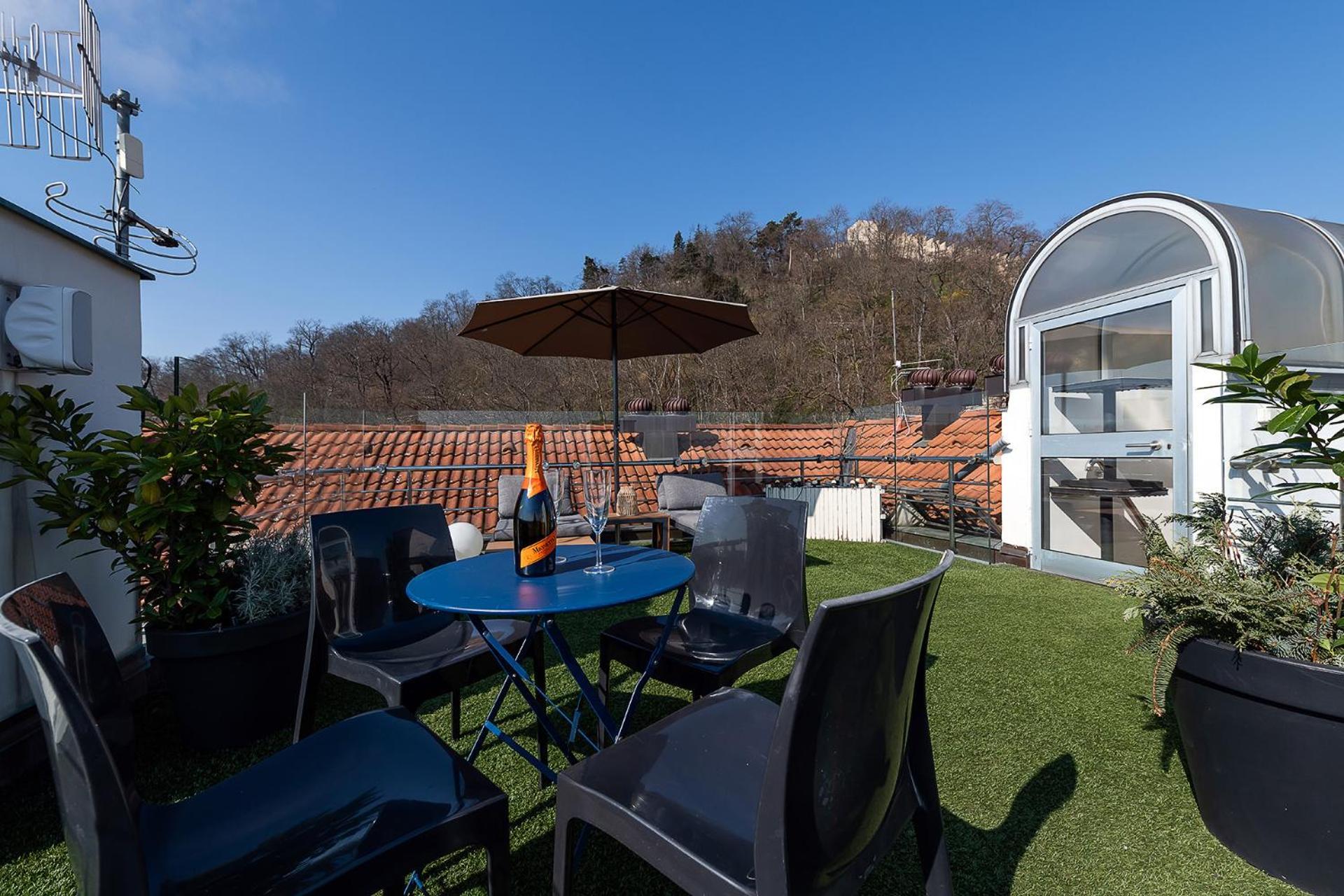 Apartment Magic With Terrace Prague
